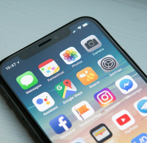 space gray iPhone X